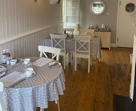 Breakfast Room